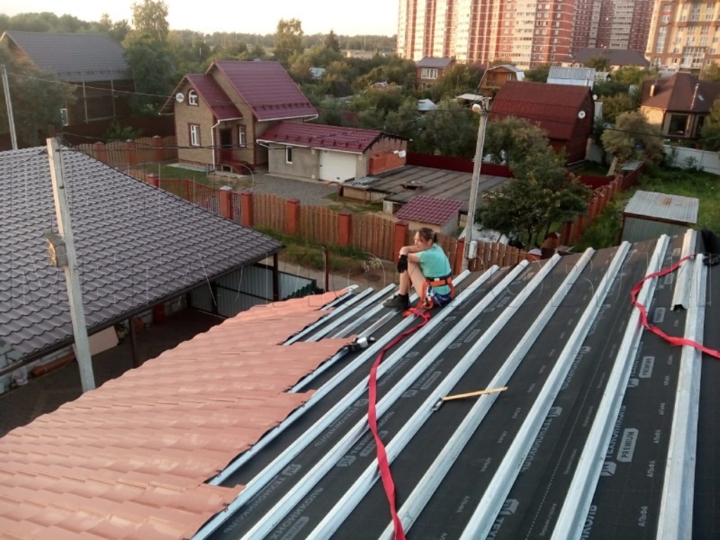 Металлочерепица Геркулес 8004 терракотовый Стальной Бархат от Центра Металлокровли в Семее